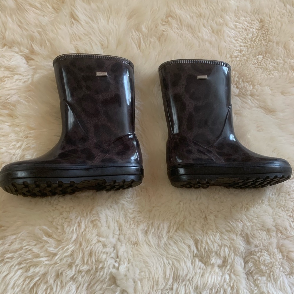Rain boots